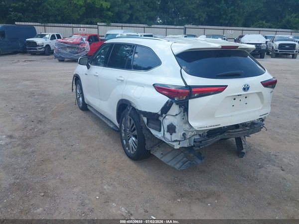 2021 TOYOTA HIGHLANDER HYBRID PLATINUM
