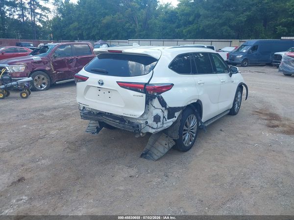 2021 TOYOTA HIGHLANDER HYBRID PLATINUM