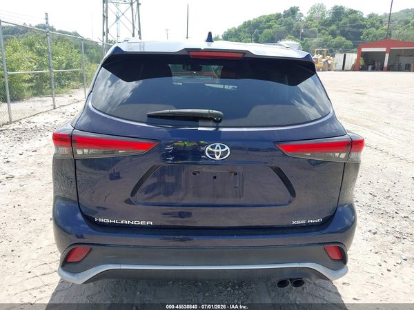 2021 TOYOTA HIGHLANDER XSE
