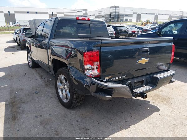 2017 CHEVROLET SILVERADO 1500 LT — I6