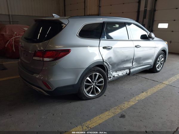 2017 HYUNDAI SANTA FE SE