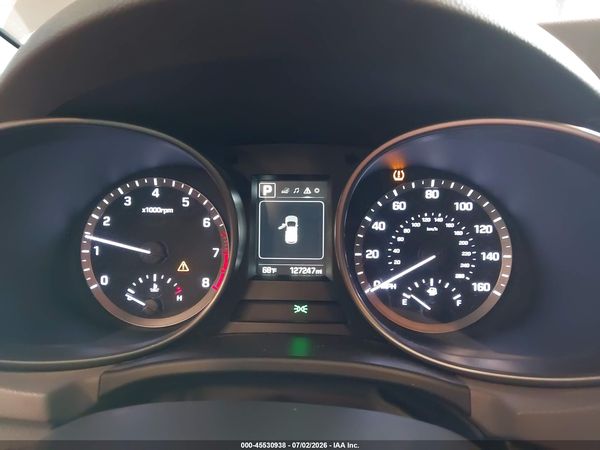 2017 HYUNDAI SANTA FE SE