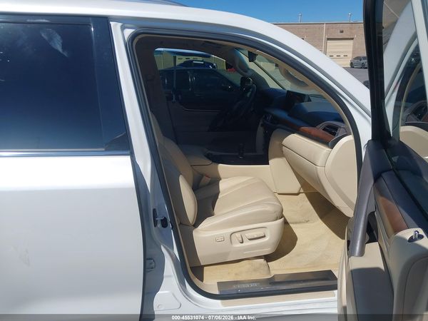 2019 LEXUS LX 570 TWO-ROW