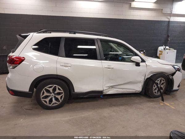 2024 SUBARU FORESTER PREMIUM