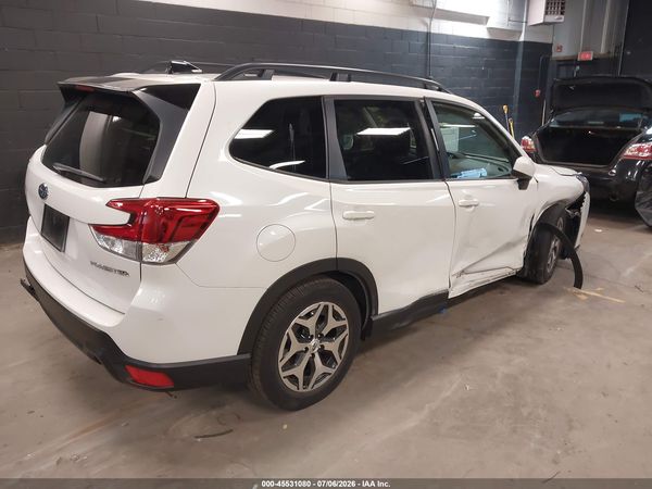 2024 SUBARU FORESTER PREMIUM