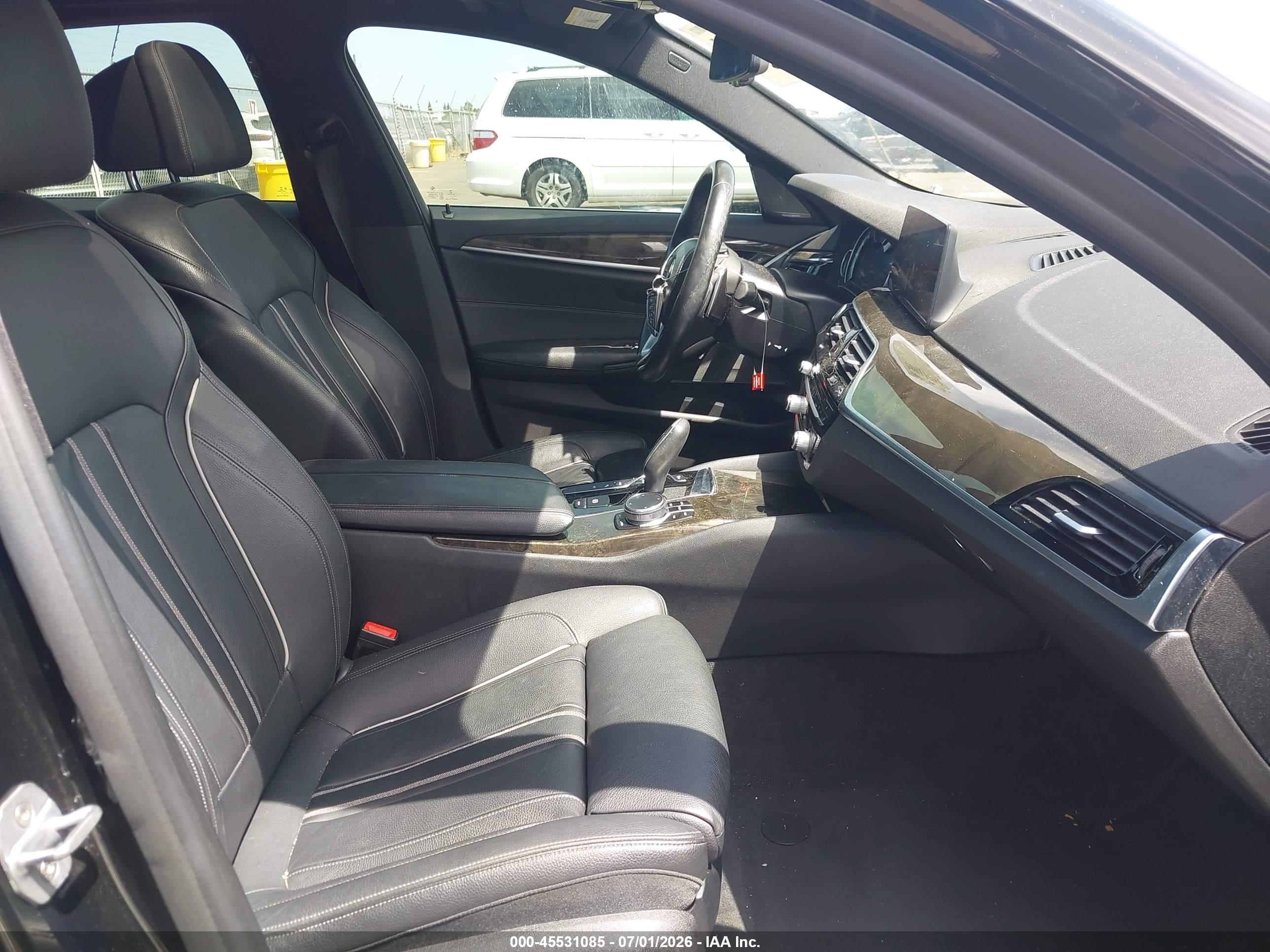 2019 BMW 530E IPERFORMANCE
