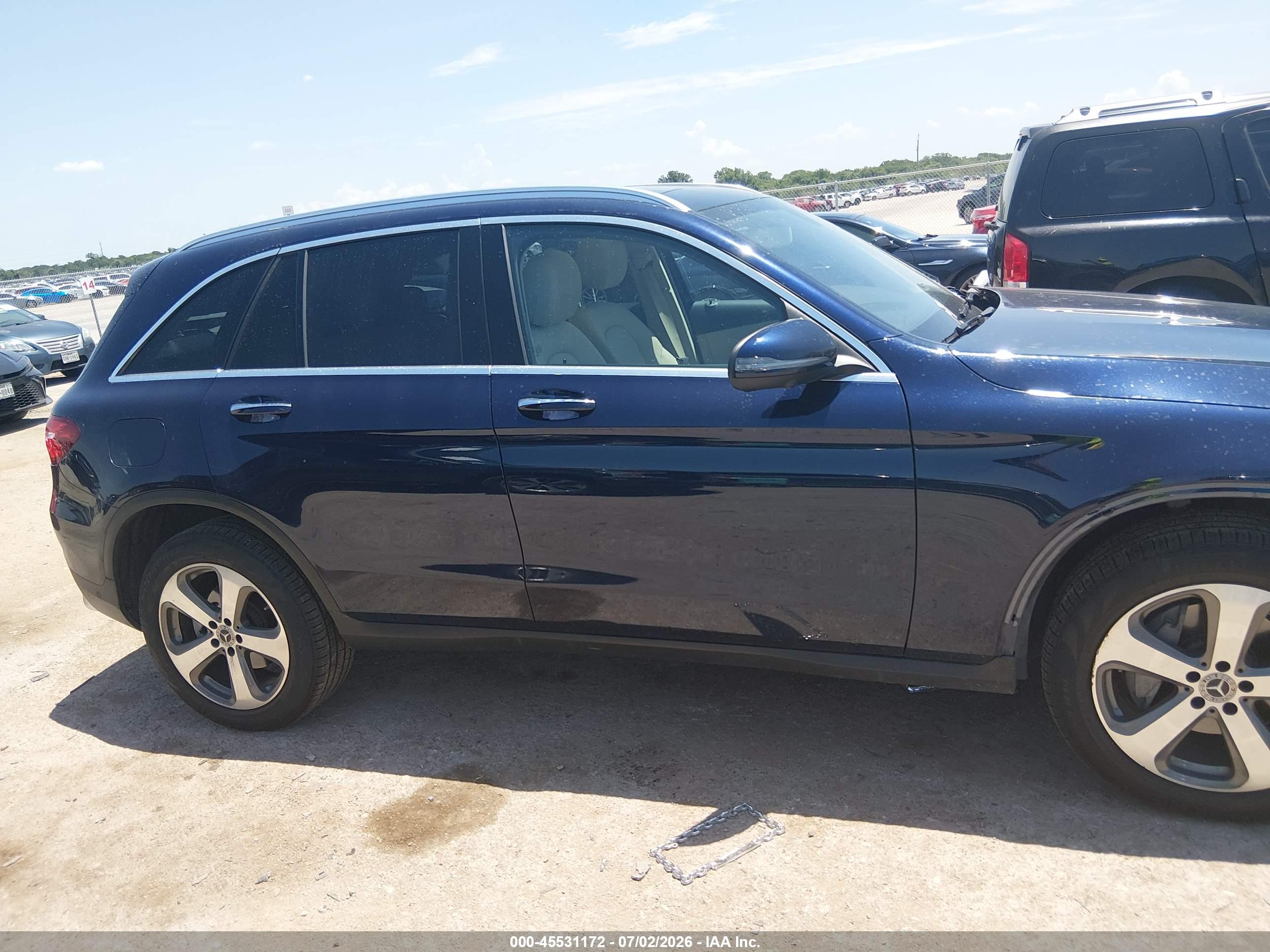2019 MERCEDES-BENZ GLC 300 GLC300