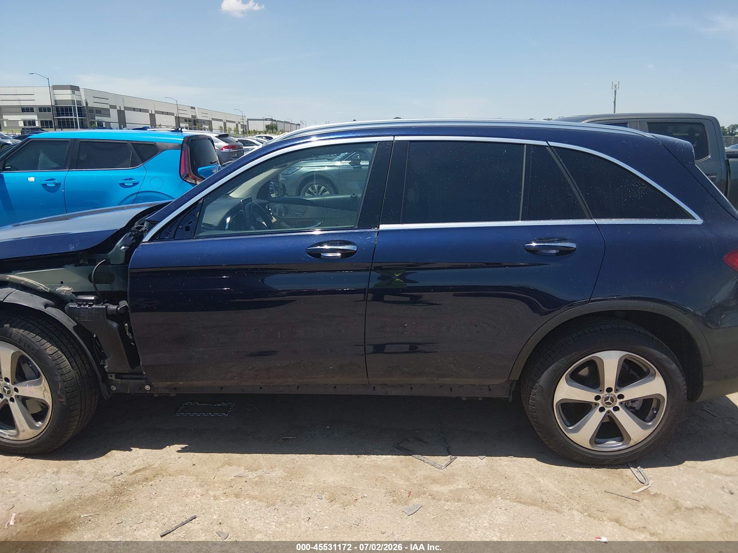 2019 MERCEDES-BENZ GLC 300 GLC300