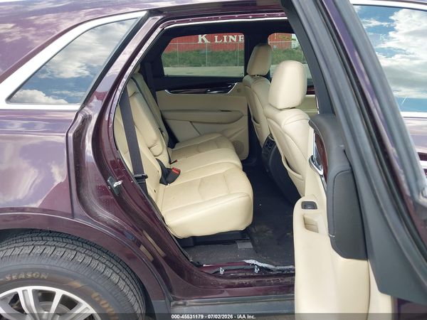 2017 CADILLAC XT5 LUXURY