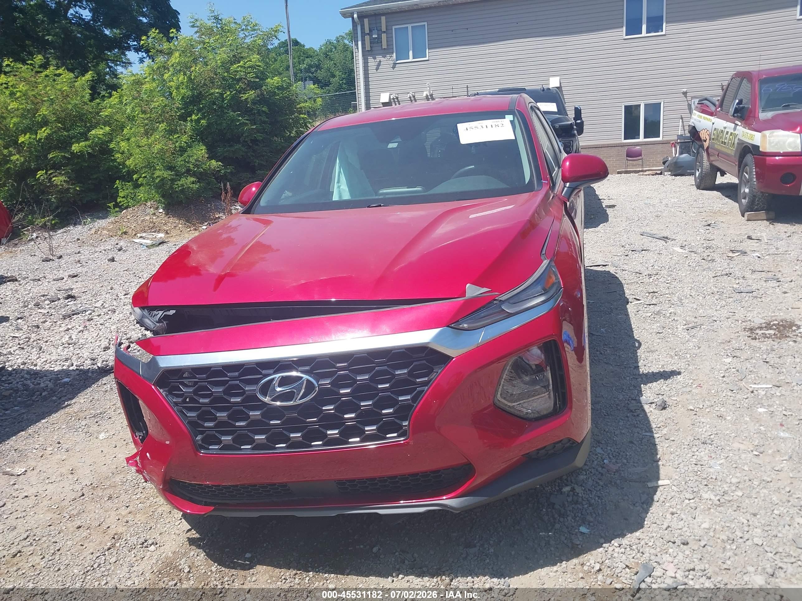 2019 HYUNDAI SANTA FE SE