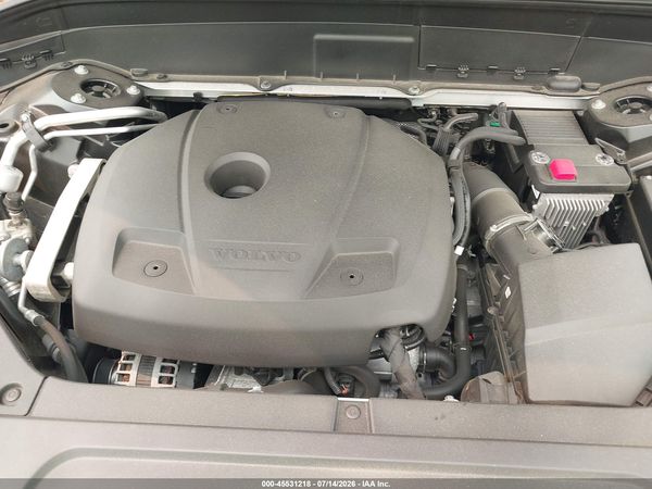 2019 VOLVO XC90 T5 MOMENTUM