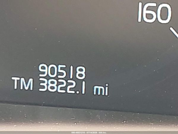 2019 VOLVO XC90 T5 MOMENTUM