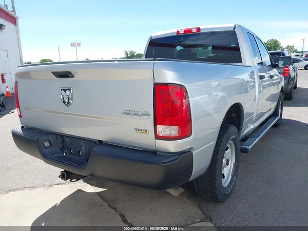 2017 RAM 1500 ST QUAD CAB 4X4