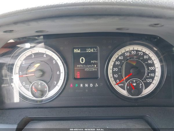 2017 RAM 1500 ST QUAD CAB 4X4