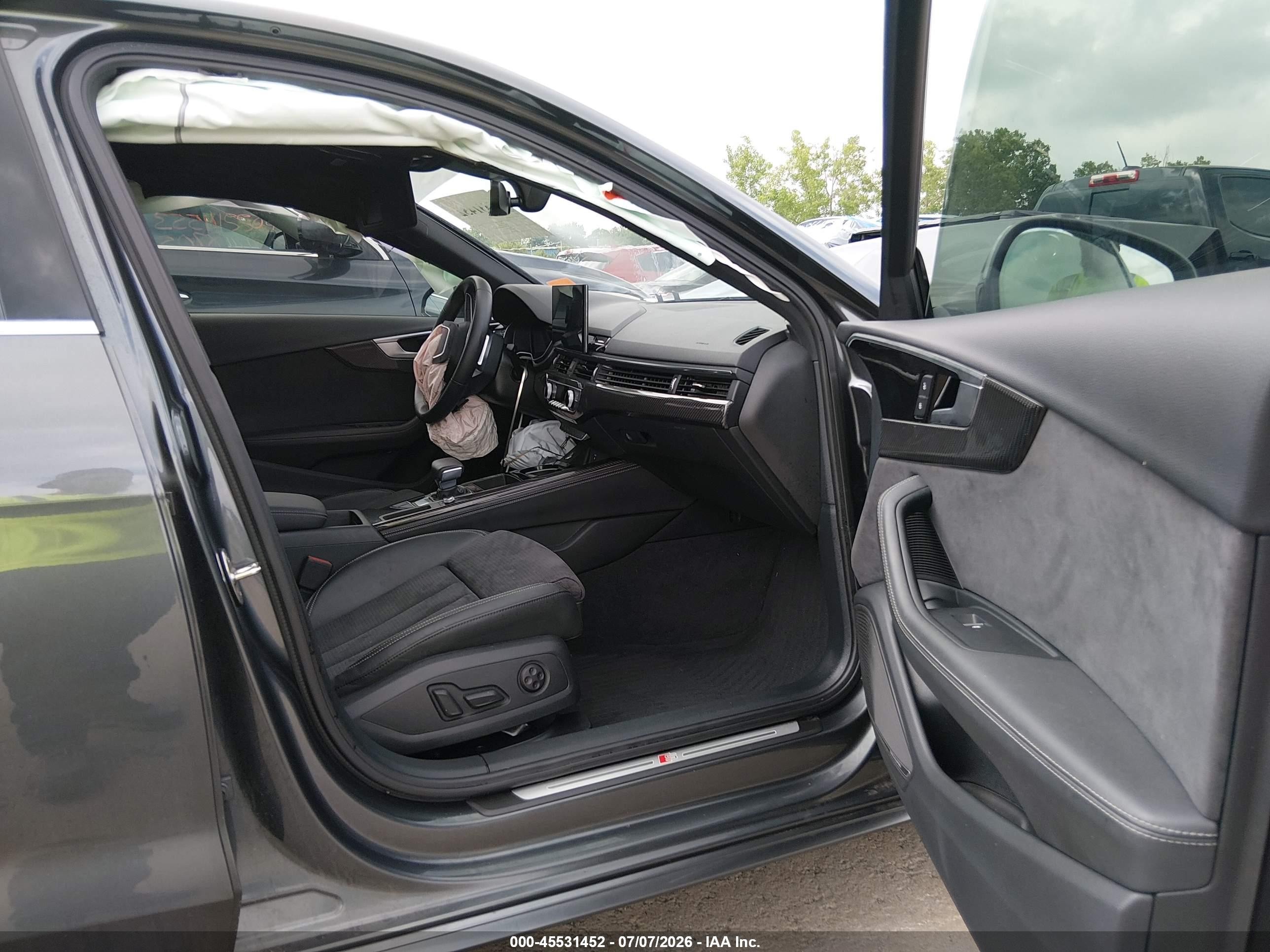 2023 AUDI A4