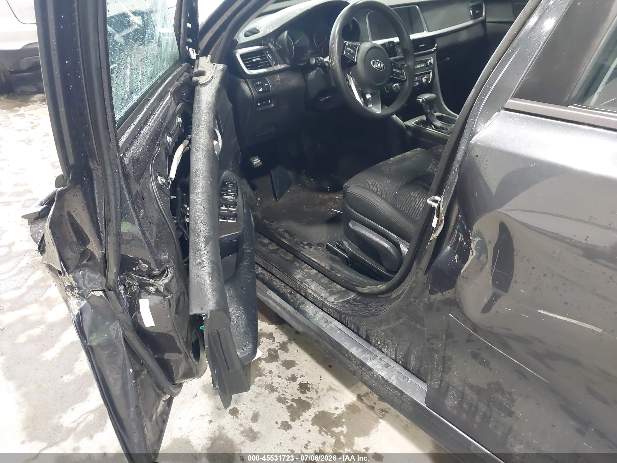 2019 KIA OPTIMA LX, S