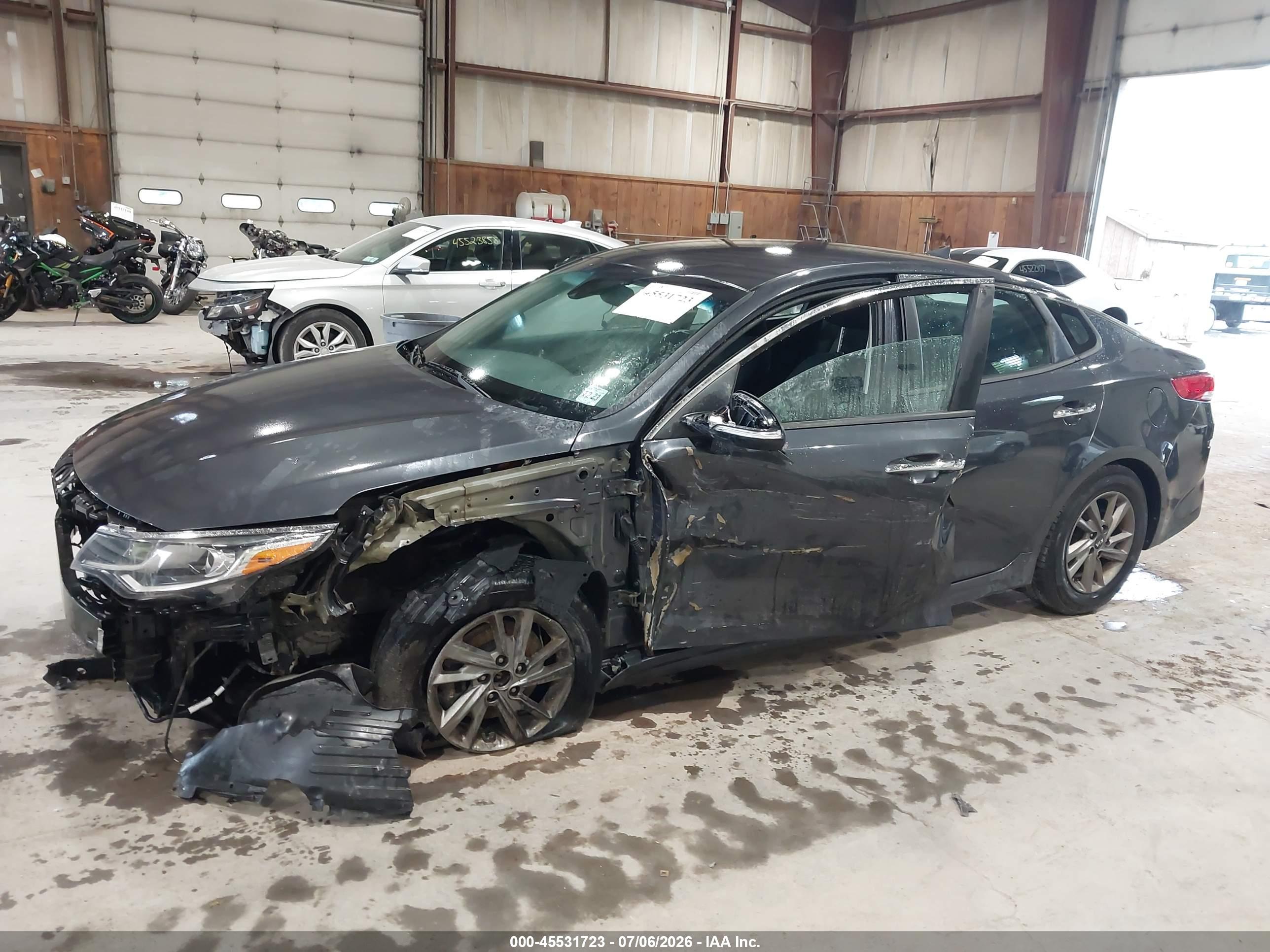 2019 KIA OPTIMA LX, S