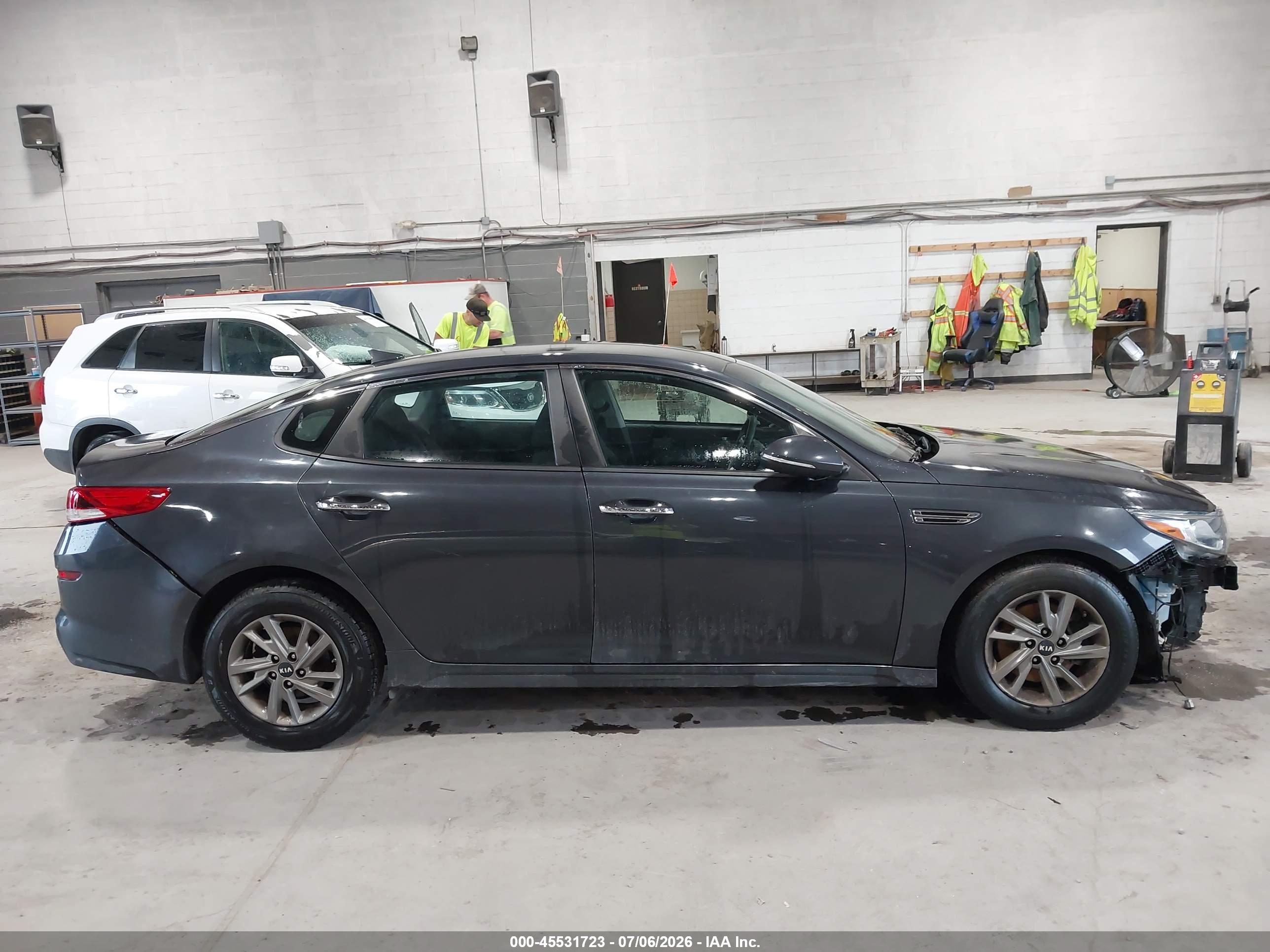 2019 KIA OPTIMA LX, S