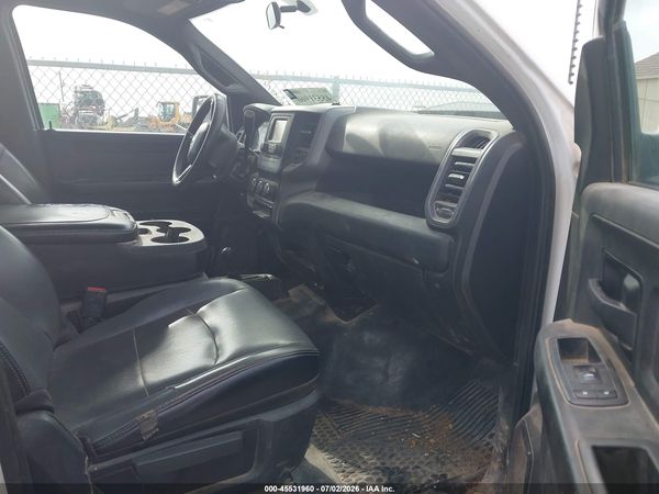 2022 RAM 2500 TRADESMAN  4X4 6'4 BOX