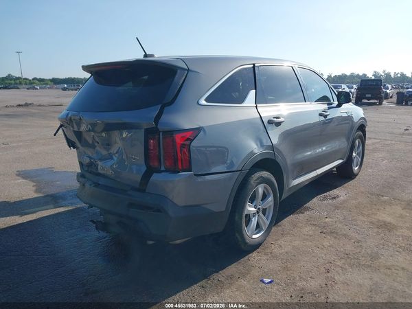 2022 KIA SORENTO LX