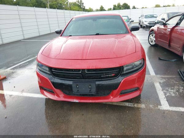 2016 DODGE CHARGER SE