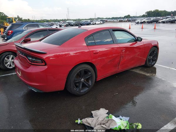 2016 DODGE CHARGER SE