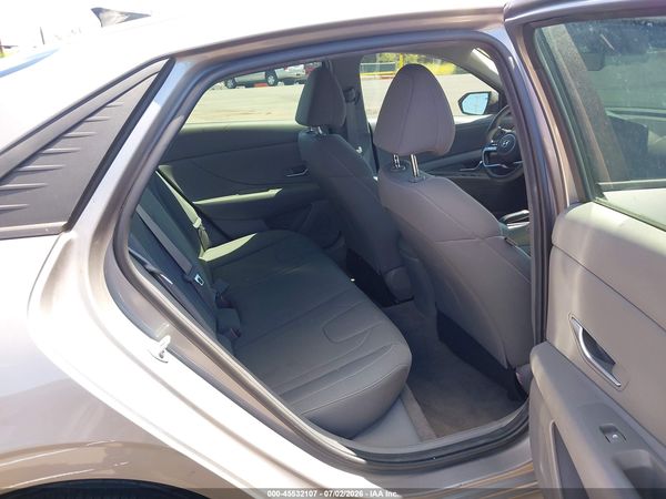 2023 HYUNDAI ELANTRA SEL