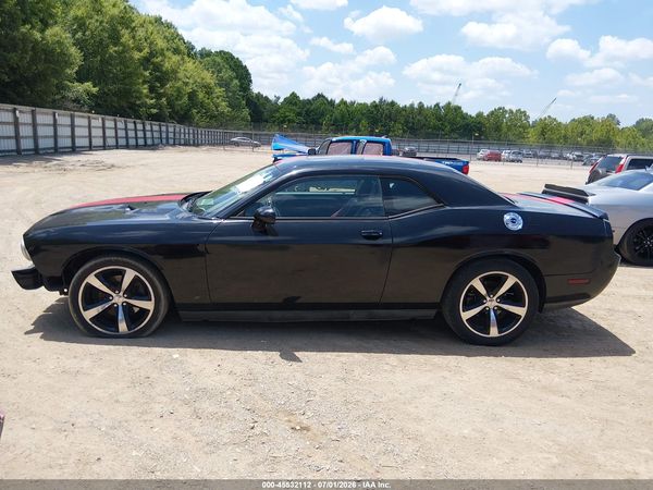 2014 DODGE CHALLENGER SXT