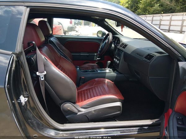 2014 DODGE CHALLENGER SXT
