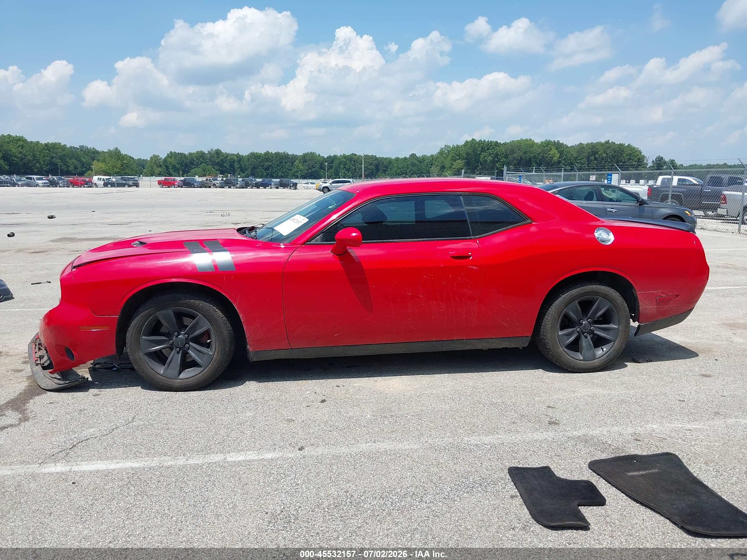 2017 DODGE CHALLENGER SXT