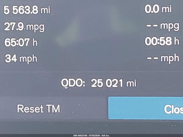 2025 VOLVO XC60 B5 CORE