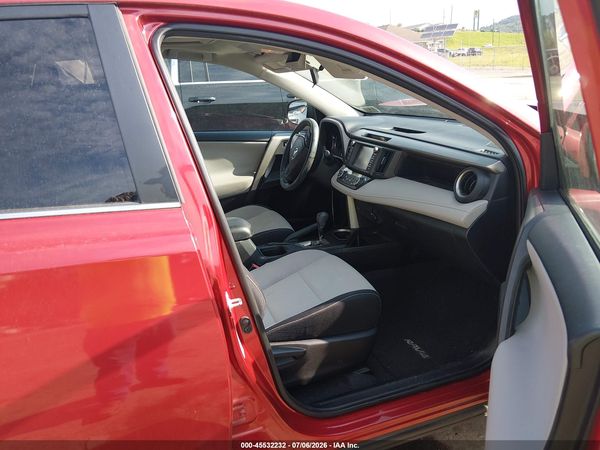 2016 TOYOTA RAV4 XLE