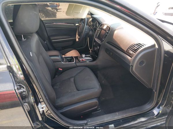 2023 CHRYSLER 300 TOURING