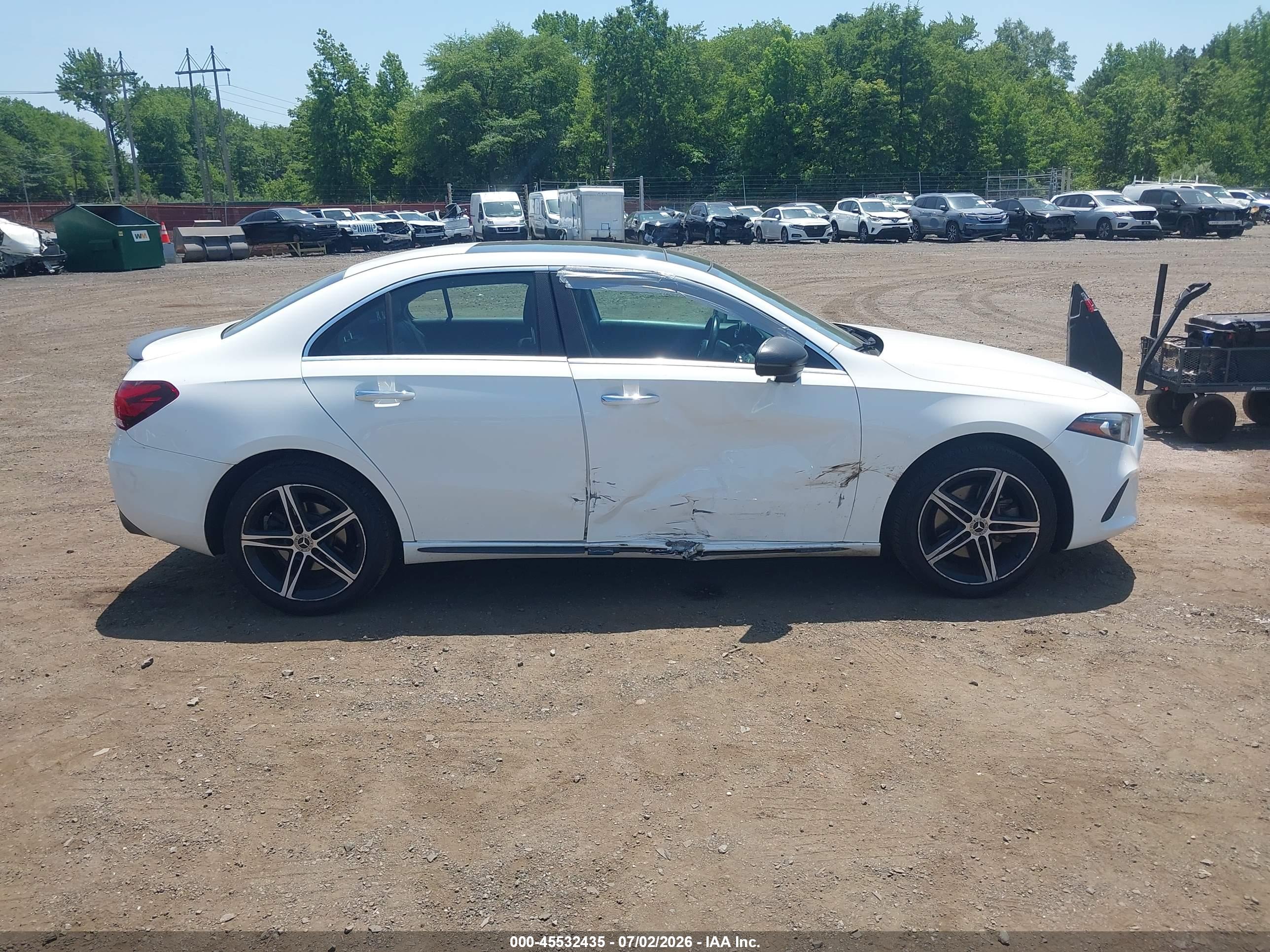 2019 MERCEDES-BENZ A 220 4MATIC