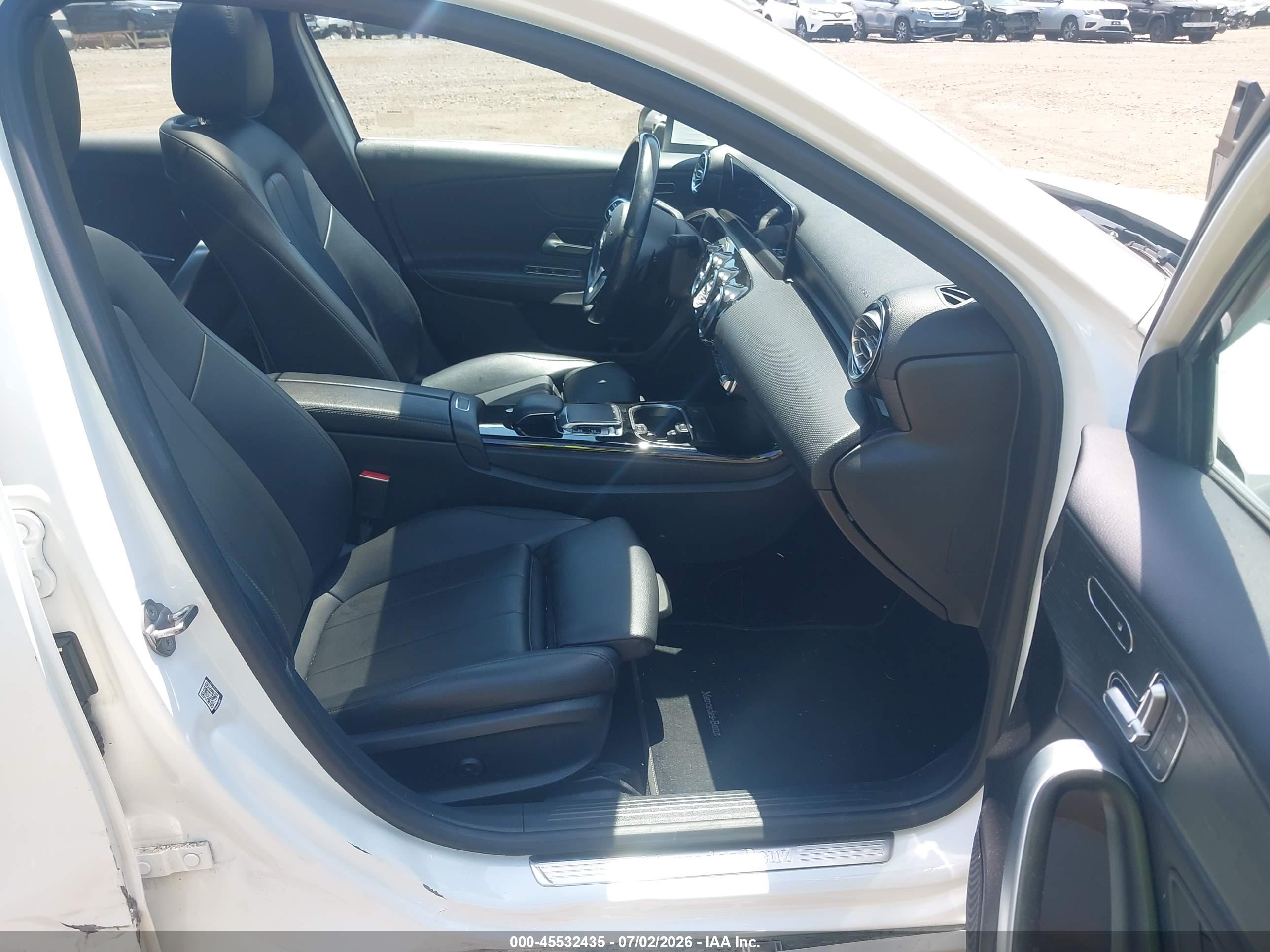 2019 MERCEDES-BENZ A 220 4MATIC