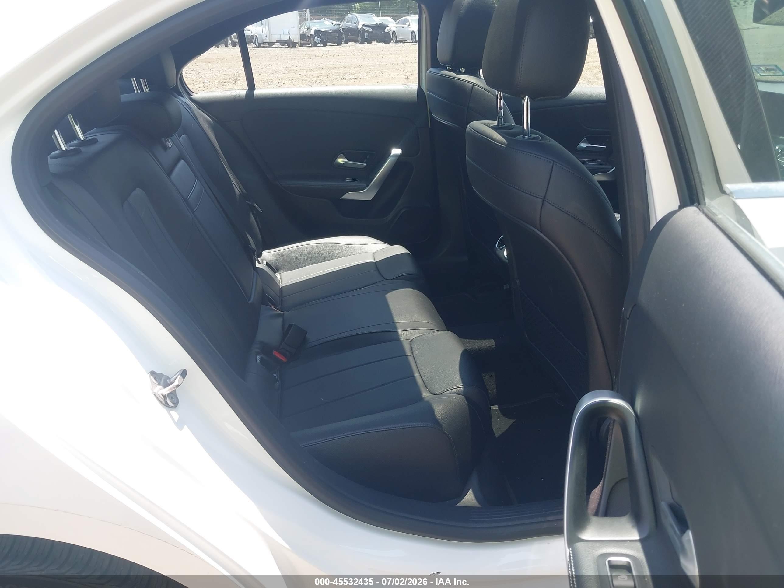 2019 MERCEDES-BENZ A 220 4MATIC