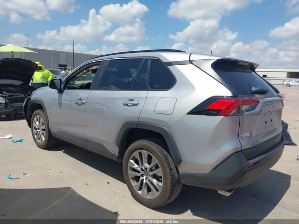 2022 TOYOTA RAV4 XLE PREMIUM