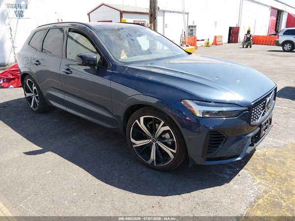 2024 VOLVO XC60 RECHARGE PLUG-IN HYBRID T8 ULTIMATE DARK THEME