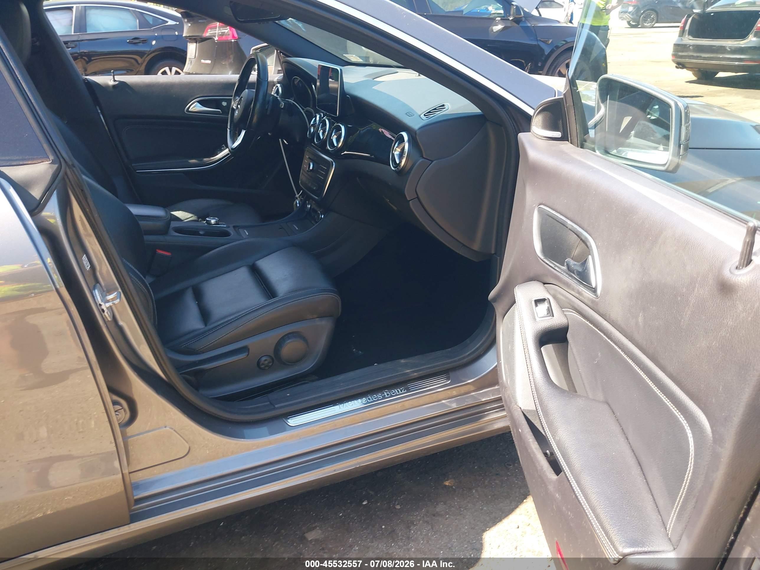 2016 MERCEDES-BENZ CLA 250 4MATIC