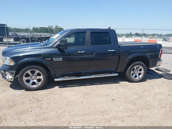 2017 RAM 1500 LARAMIE  4X4 5'7 BOX
