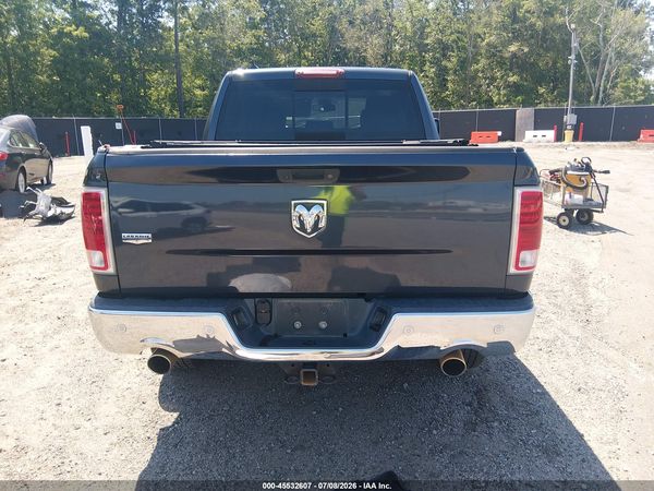 2017 RAM 1500 LARAMIE  4X4 5'7 BOX