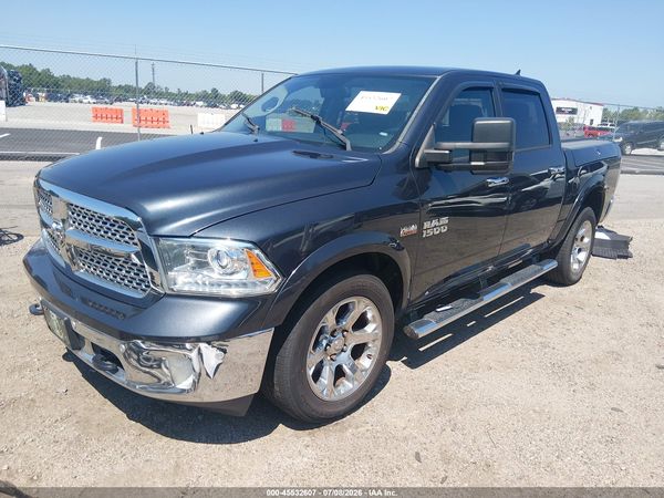 2017 RAM 1500 LARAMIE  4X4 5'7 BOX
