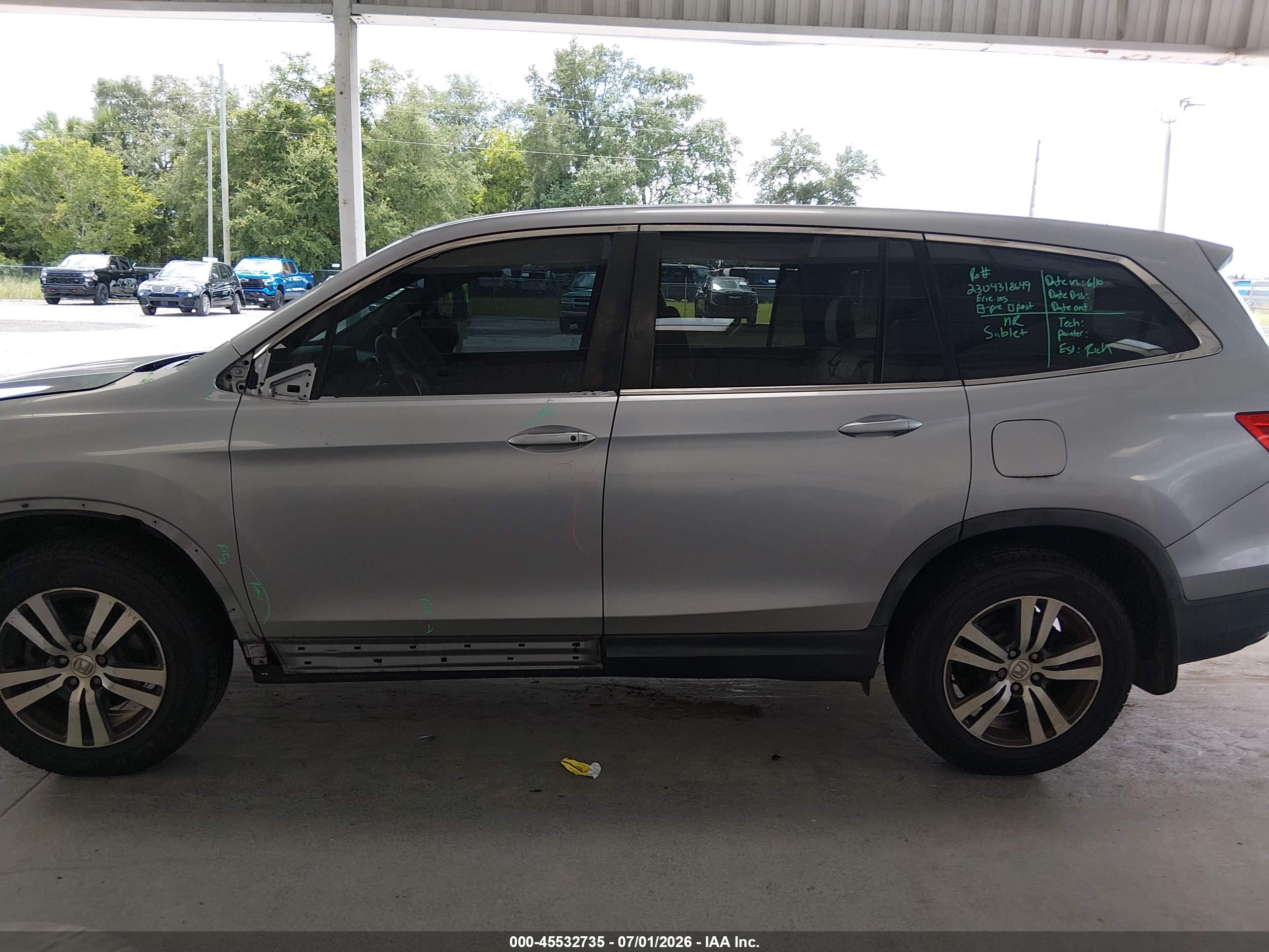 2017 HONDA PILOT EX