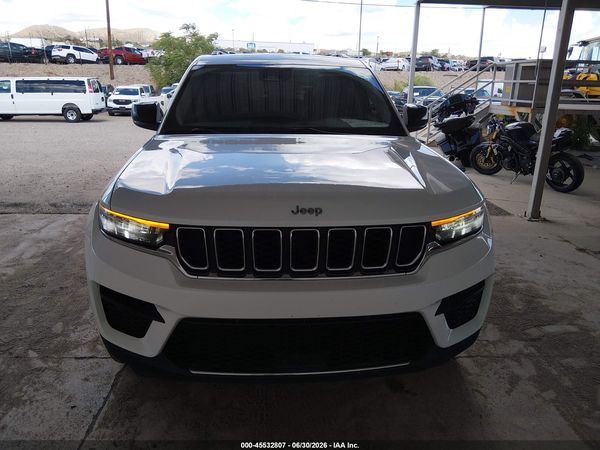 2023 JEEP GRAND CHEROKEE LAREDO 4X4
