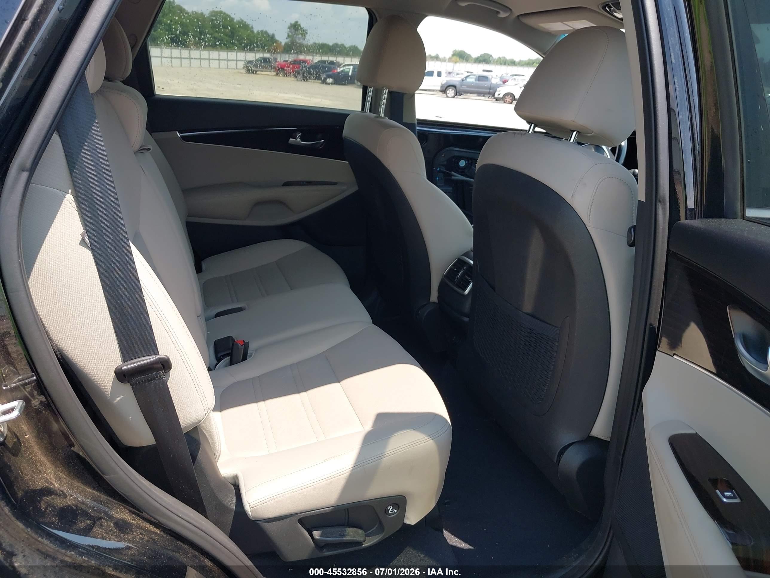 2020 KIA SORENTO 2.4L LX