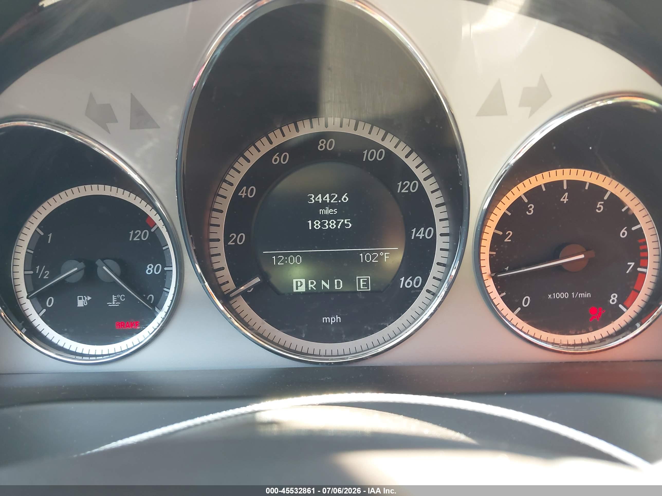 2011 MERCEDES-BENZ C 300 C300