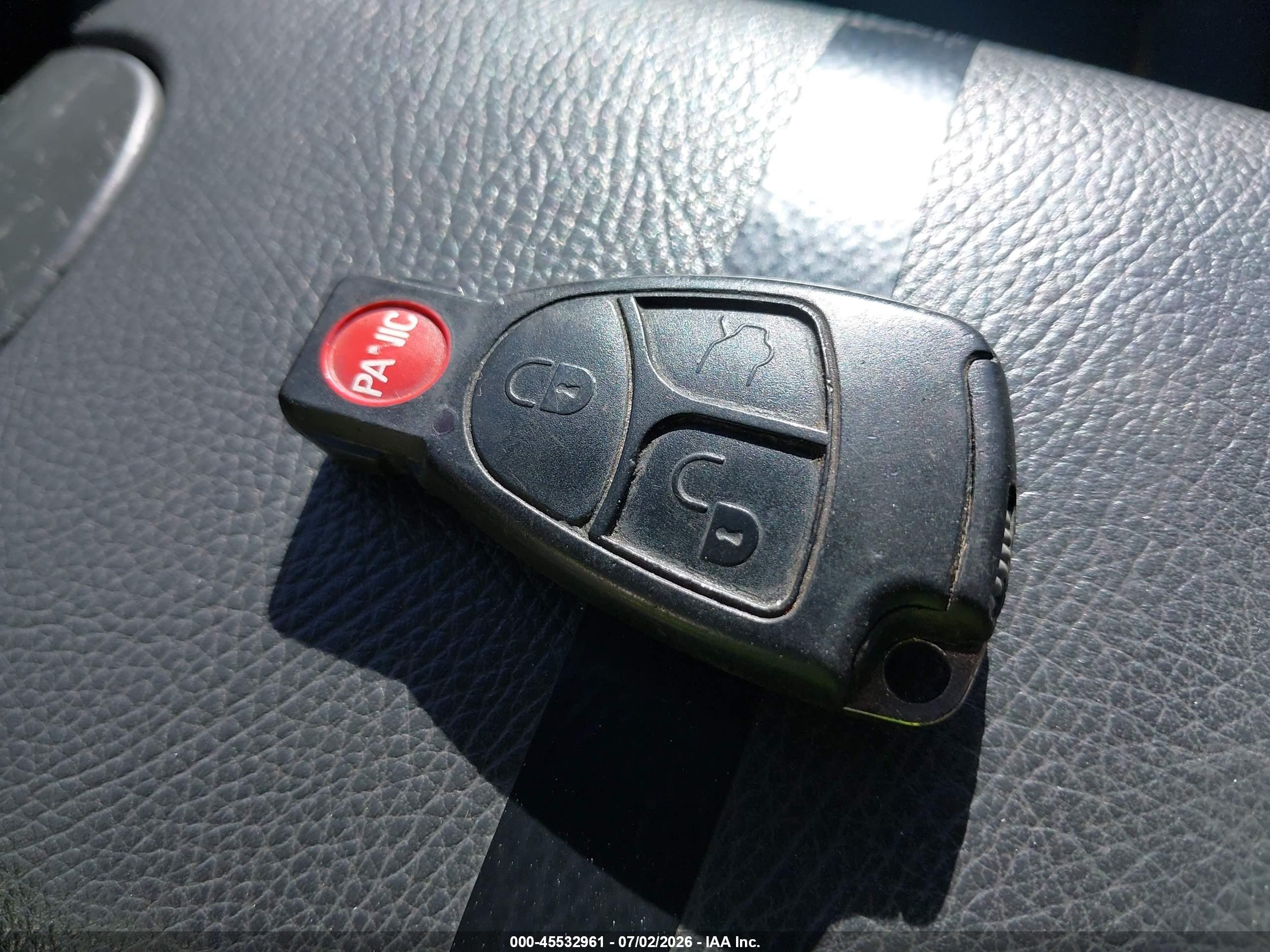 2005 MERCEDES-BENZ CLK 320 CLK320A