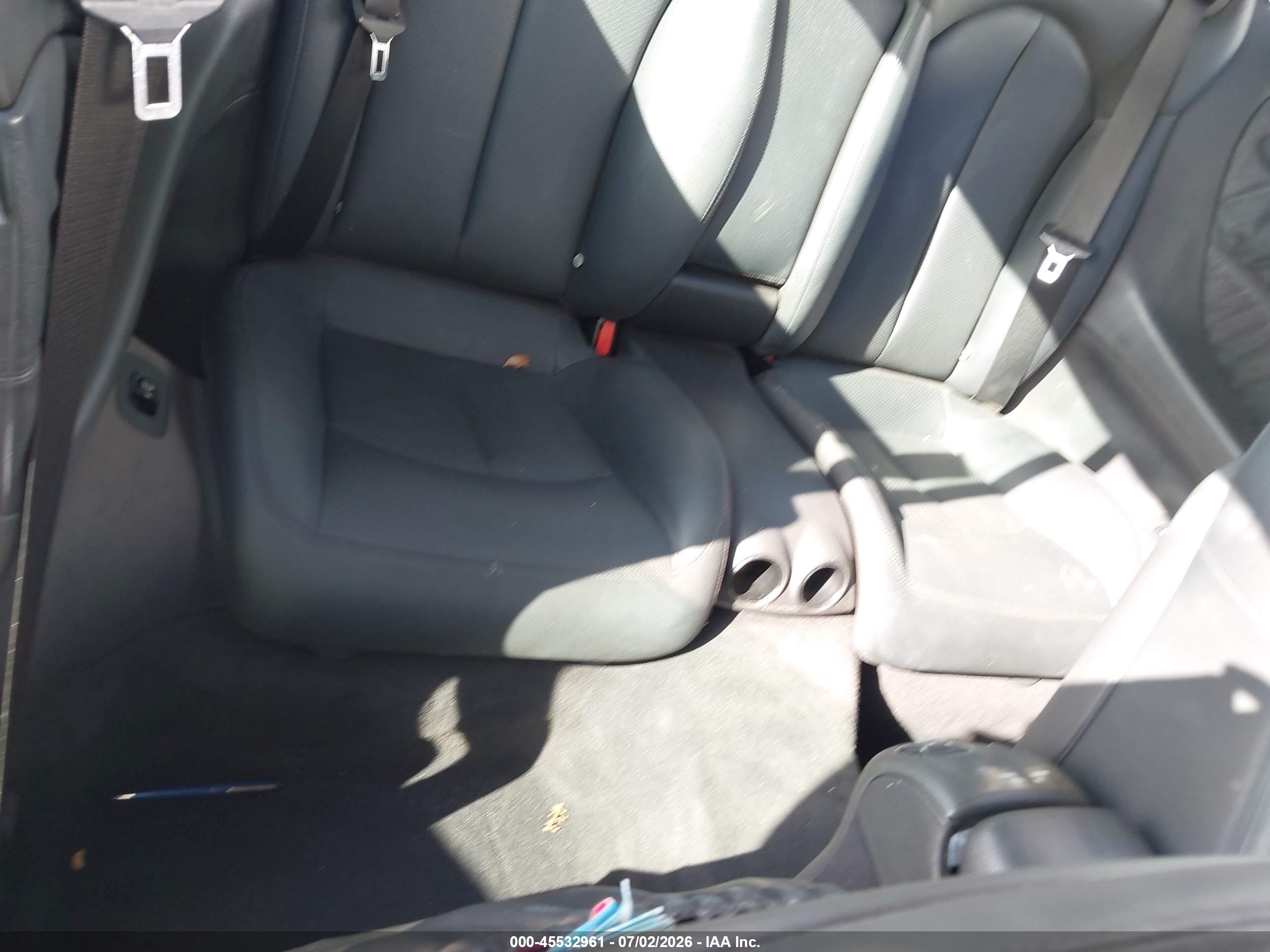 2005 MERCEDES-BENZ CLK 320 CLK320A