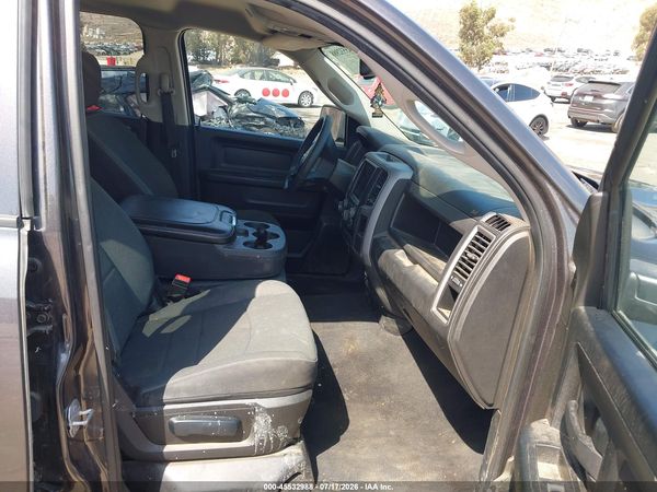 2022 RAM 1500 CLASSIC TRADESMAN  4X2 6'4 BOX