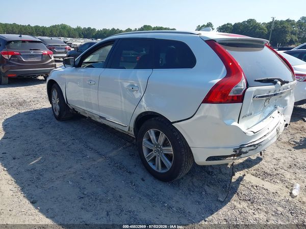 2017 VOLVO XC60 T5 INSCRIPTION
